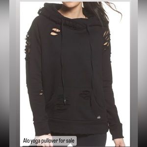 Alo Yoga pullover